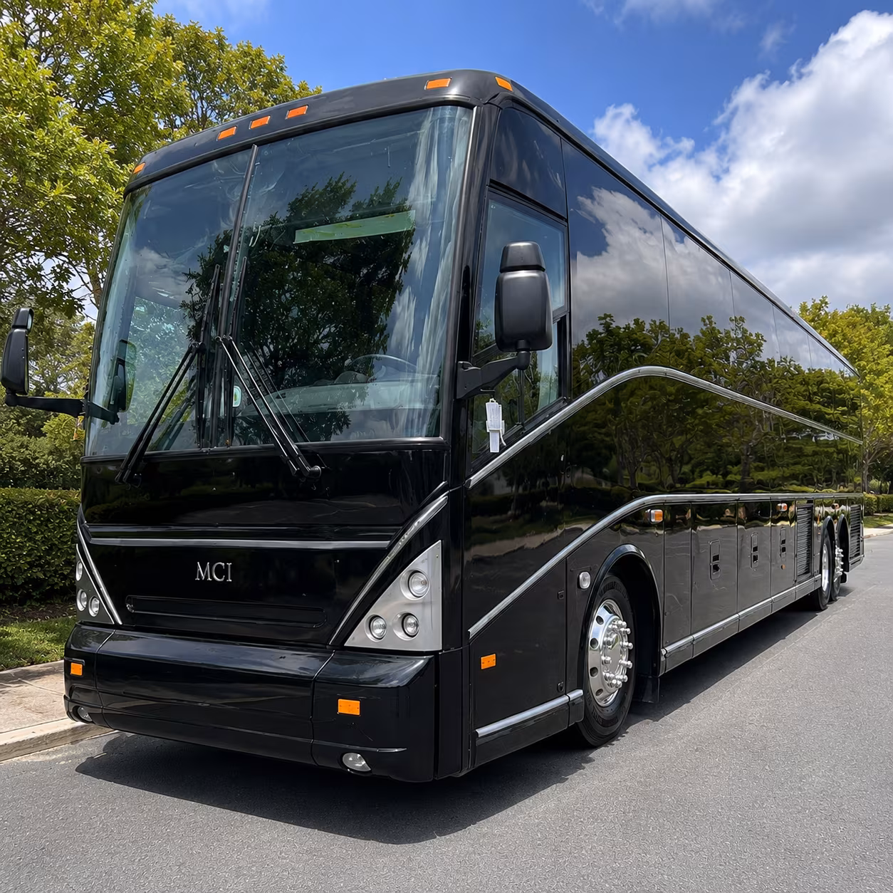 airport shuttle buses for hampton business travelers