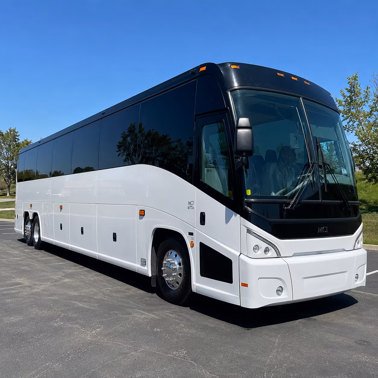 bus rental options for hampton trips