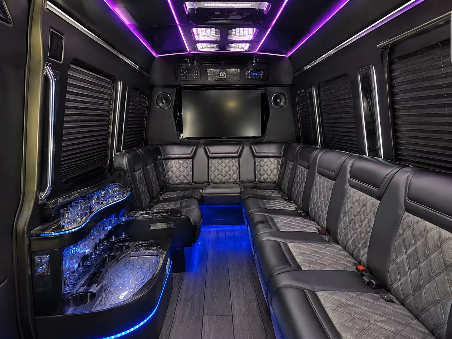 government contractor and defense industry bus rentals in hampton