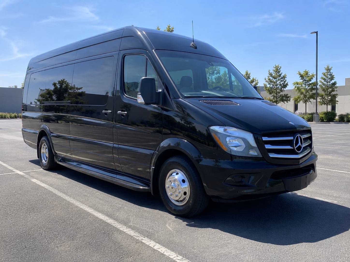hampton airport transportation onboard seating