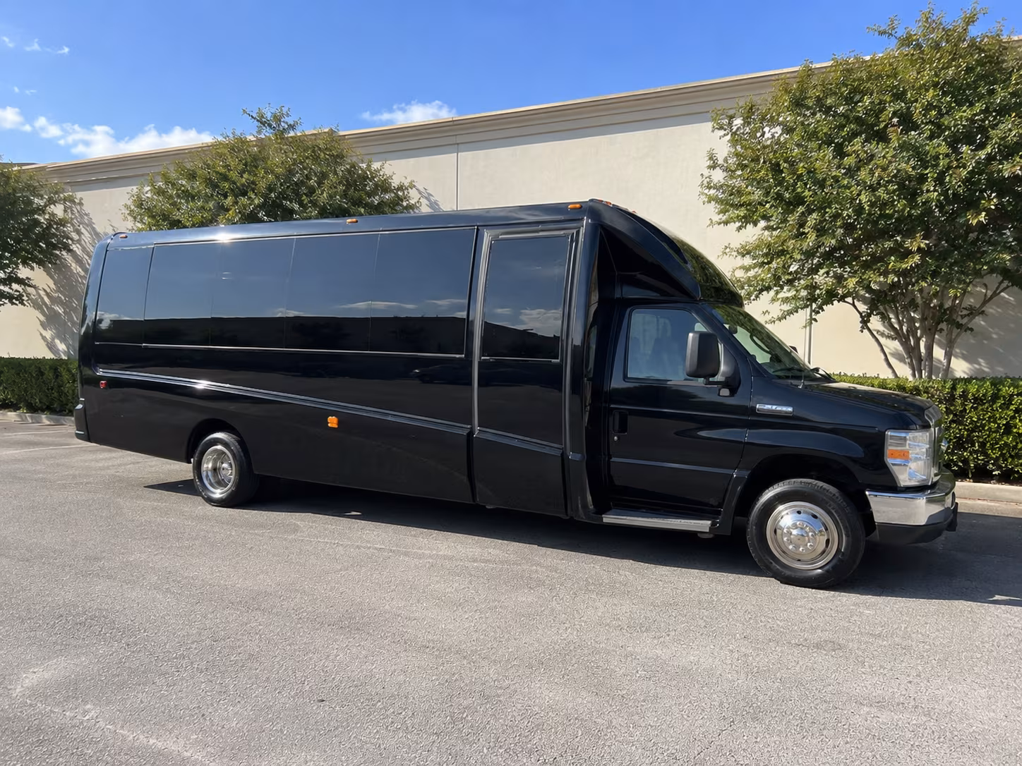 hampton sporting event party bus rental