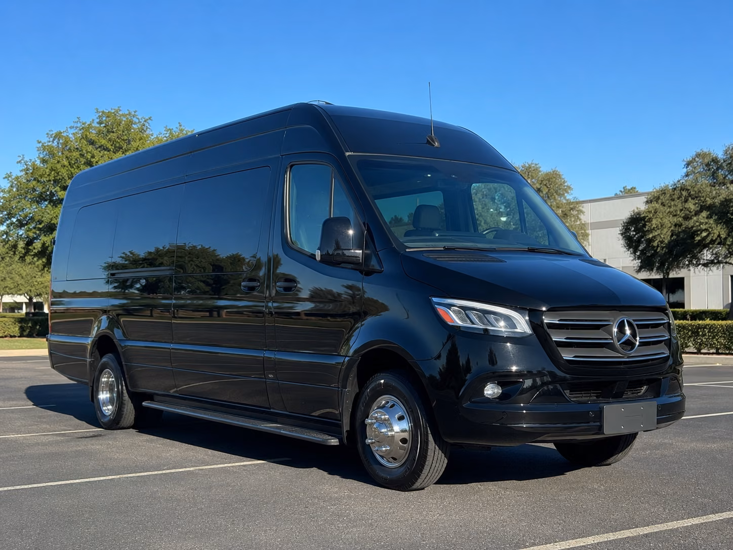 hampton wine tour brewery transportation onboard seating