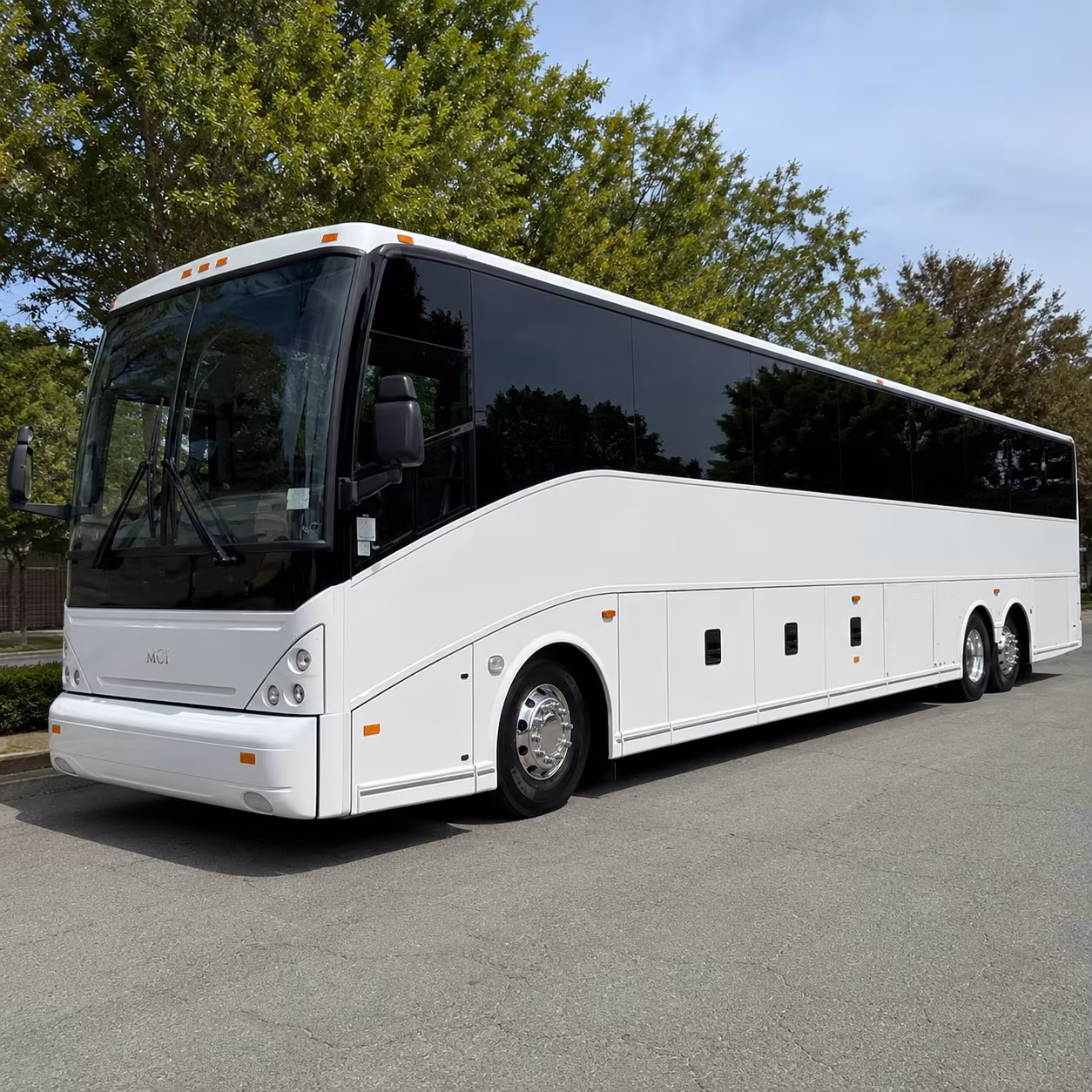 long distance charter buses for hampton roads fan trips to dc and baltimore