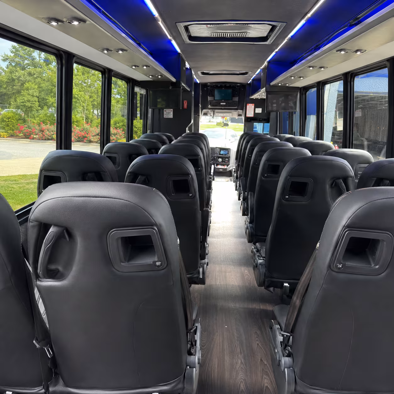 minibus rentals for smaller hampton prom groups