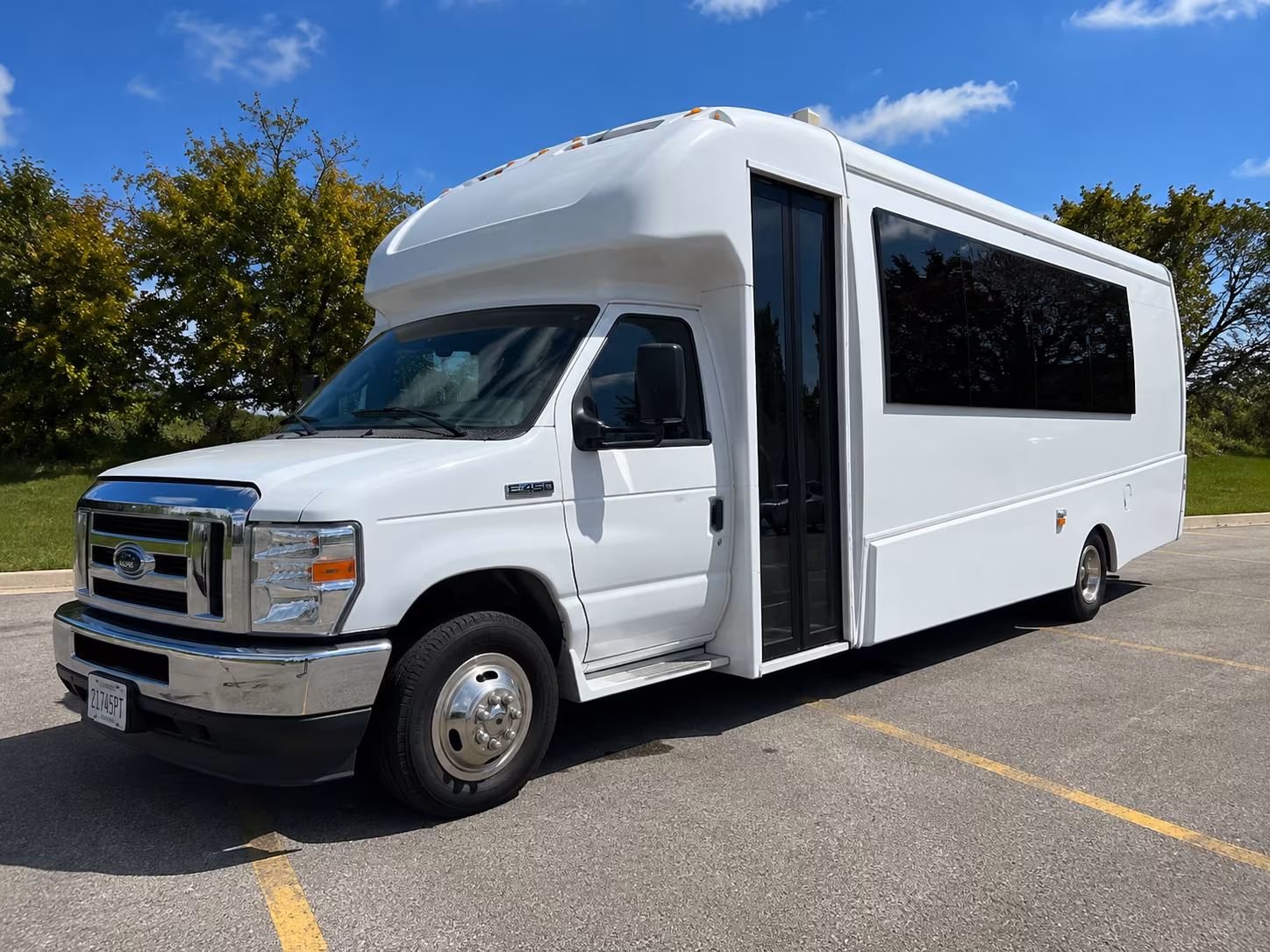 party bus rentals for hampton prom night groups